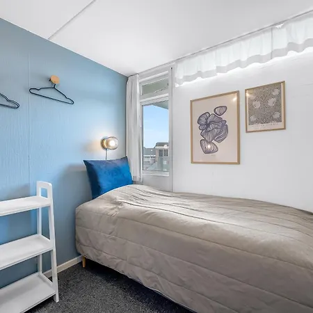 Centrally Located In Sondervig, Renovated In 2025, Сasa de vacaciones Ringkøbing
