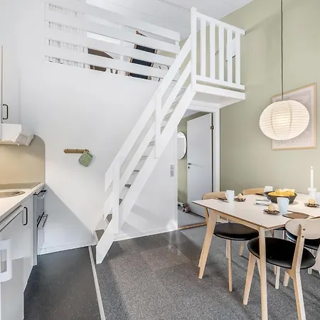 Centrally Located In Sondervig, Renovated In 2025, Сasa de vacaciones Ringkøbing
