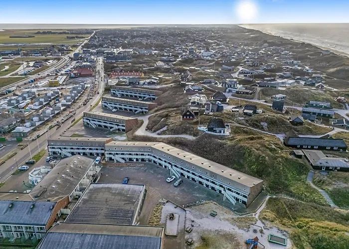 Centrally Located In Sondervig, Renovated In 2025 Holiday home